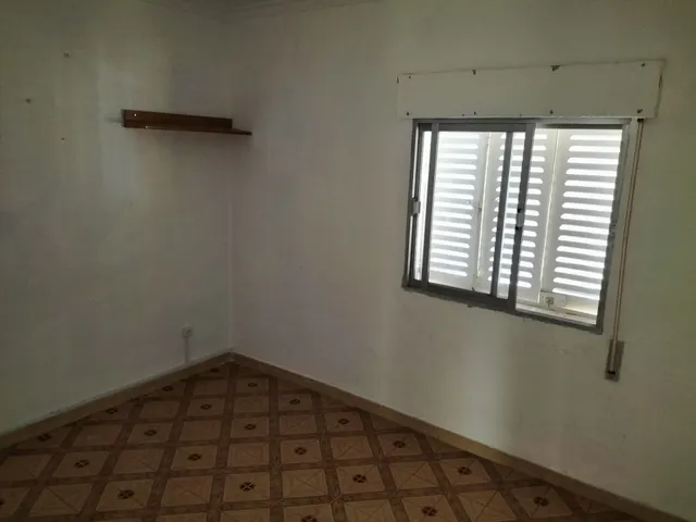 SE VENDE PISO EN Piso en venta en Calle de Blas Cabrera, 32 — 12