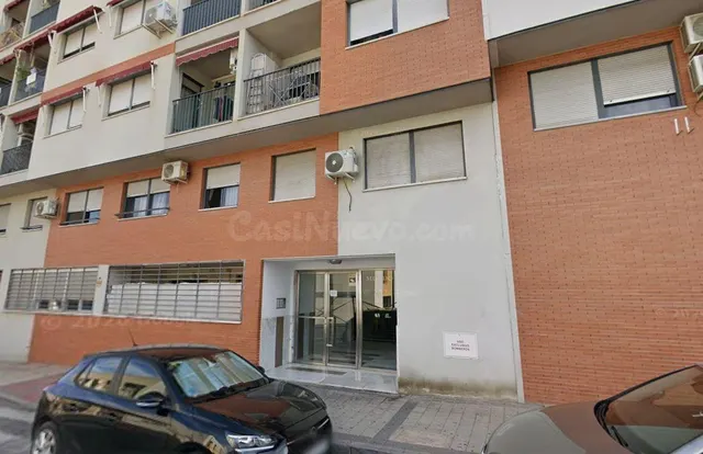 SE VENDE PISO OKUPADO en Calle Ilusion Nº 4 Alcantarilla (Mu