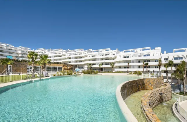 EXCLUSIVO ATICO EN SERENA HOMES, EL LIMONAR, MÁLAGA - foto 2
