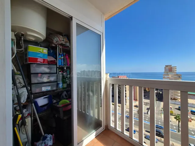Apartamento situado en la urbanización Torre Luquillo, en el kilómetro 5,5 de La Manga del Mar Menor, que destaca por sus impresionantes vistas tanto al Mar Menor como al mar Mediterráneo. — 3