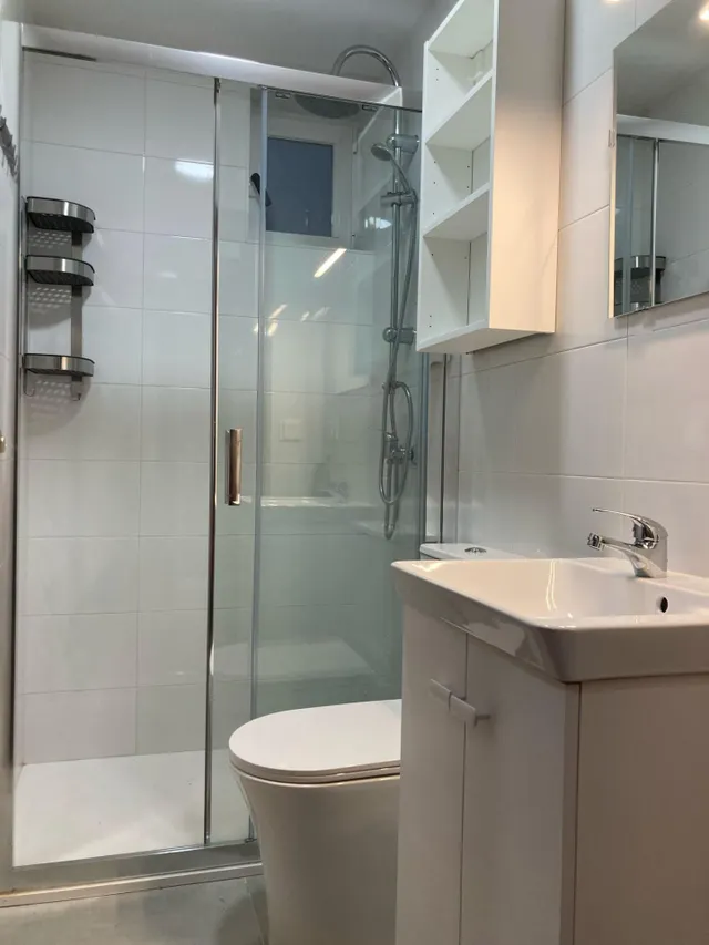 ESTUDIANTES!! 5 habitaciones EN PISO REFORMADO — 16