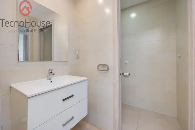 Moderno Piso en Residencial Terrazas De Campoamor con Vistas al Mar — 31