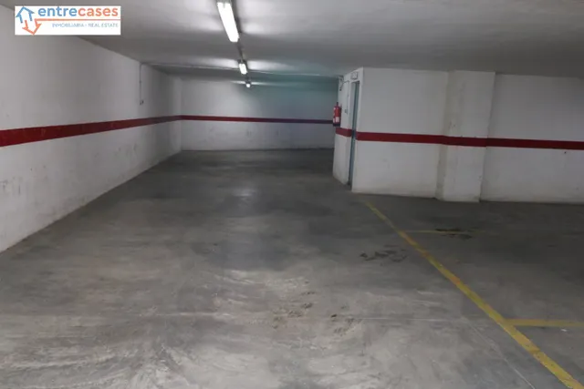 Garaje en venta ( zona centro de salud) — 3