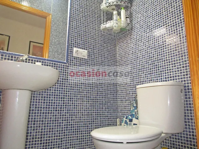 ¡GRAN CASA EN LA BARRIADA DE SANTA CRUZ! — 12