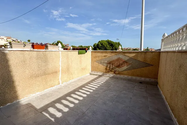 MAGNIFICA VIVIENDA ADOSADA CON PISCINA COMUNITARIA, IDONEA COMO VACACIONAL — 3