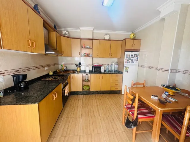 Piso con garaje, 3 dormitorios y suite con vestidor - foto 5