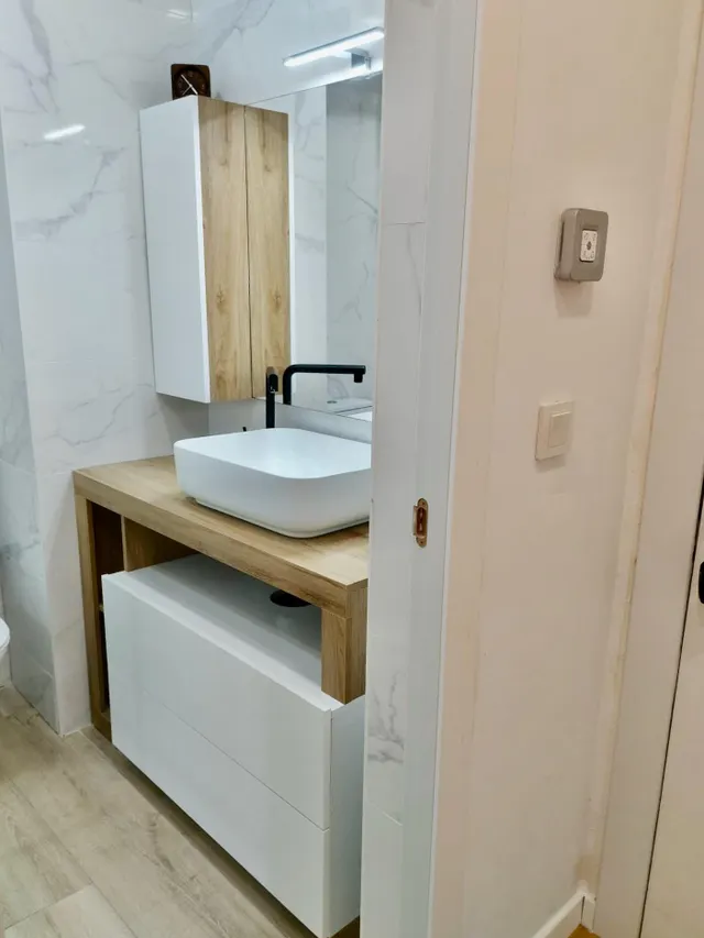 Piso reformado de 1 dormitorio en el edificio playmon f, con piscina y vistas despejadas en Benidorm — 20
