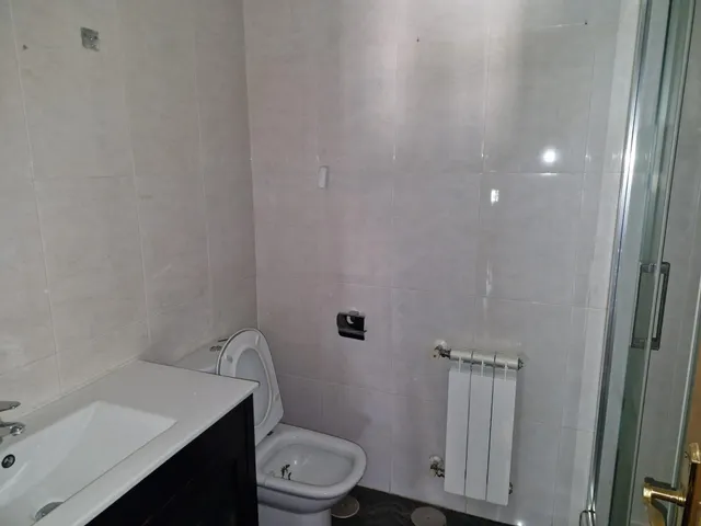 Amplio y Luminoso Piso en la Zona Alta de Ponferrada por solo €147,000 — 8