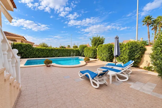 Villa en La Marina/San Fulgencio — 3