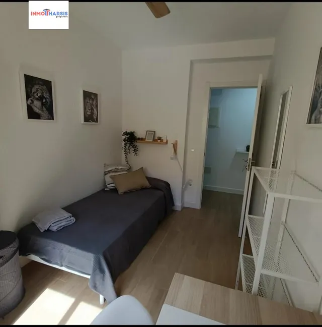SE VENDE PIOS CALLE CUCARRO — 11