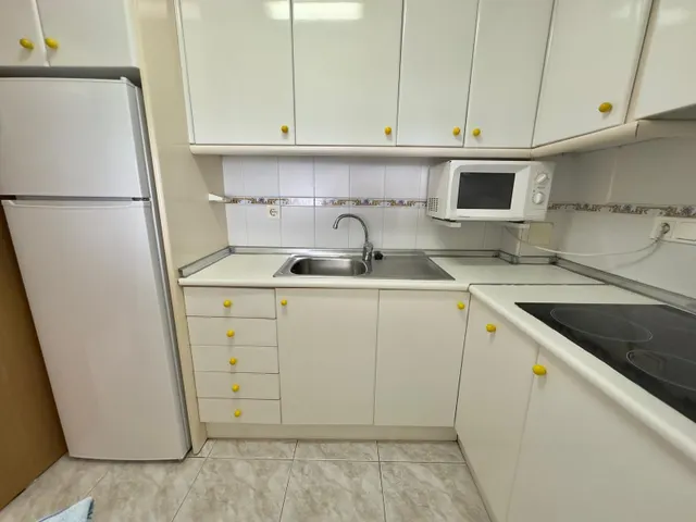 FABULOSO APARTAMENTO EN 1ª LINEA DE LEVANTE — 12
