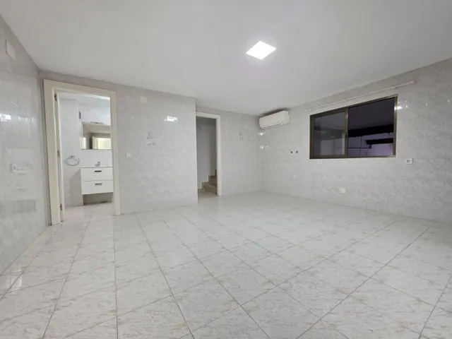 LOCAL CON VIVIENDA INTERIOR. CÉNTRICO EN ARGANDA — 10