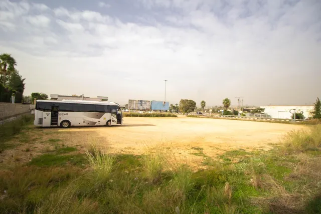 Aquí puede nacer tu proyecto: un terreno con espacio, servic - foto 5