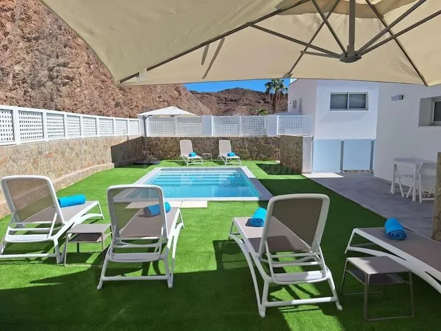 Exclusiva Villa Independiente con Piscina Privada en Tauro - foto 5
