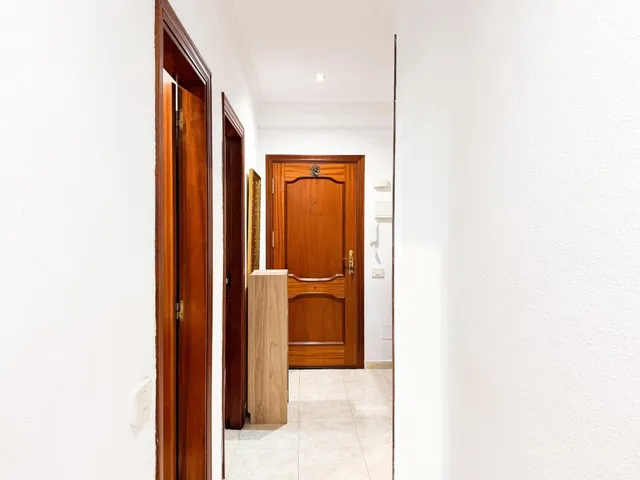 Piso en Avenida Comercial en Las Palmas de Gran Canaria, Islas Canarias, España — 31