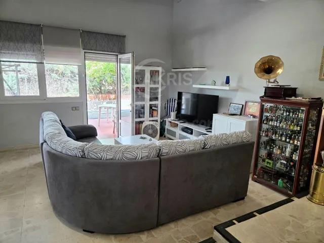 Chalet Independiente en Olias Del Rey — 11