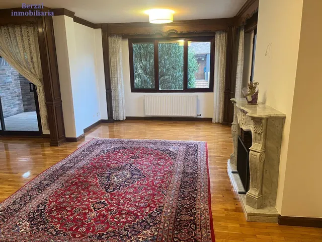 Magnífico chalet en el primer trao de Avda. Madrid de Logroño — 2
