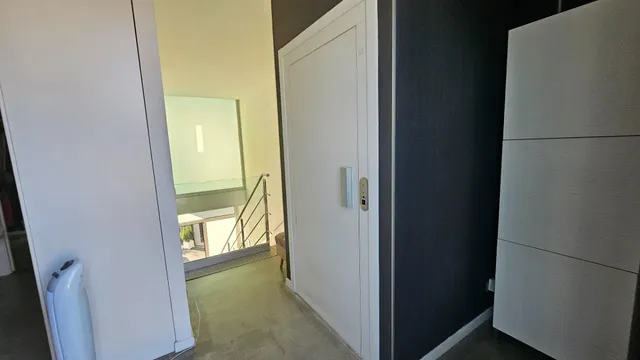 EXCLUSIVA PROPIEDAD CON PISCINA, ASCENSOR Y GRAN GARAJE EN CULLEREDO — 46