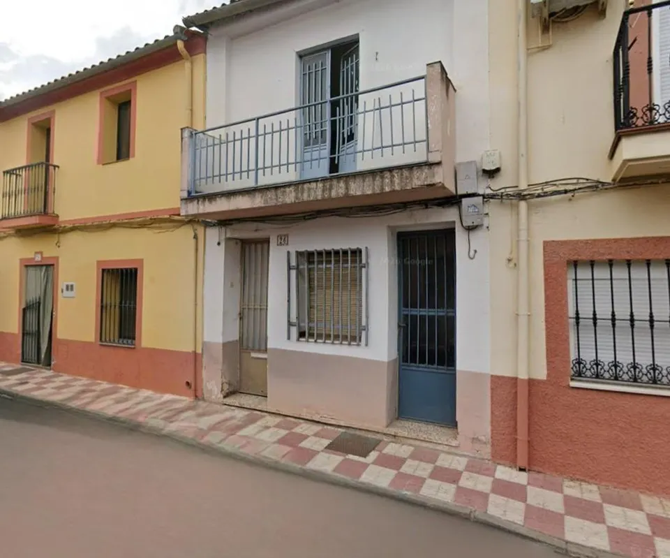 Casa en venta en Madrigalejo, Cáceres
