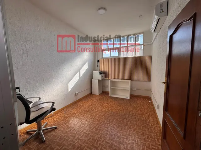 AMPLIA NAVE INDUSTRIAL DE 2.026 m2 EN ALQUILER EN POLÍGONO FINANZAUTO – ARGANDA DEL REY — 22