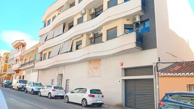 ¡GRAN OPORTUNIDAD! LOCAL COMERCIAL EN CALLE CRUCES — 4