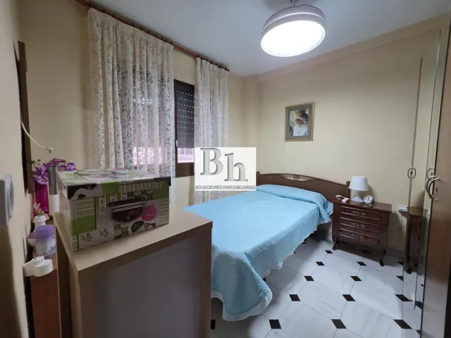 Inmobiliaria Blanhogar vende fantástico piso en La Paz. — 23