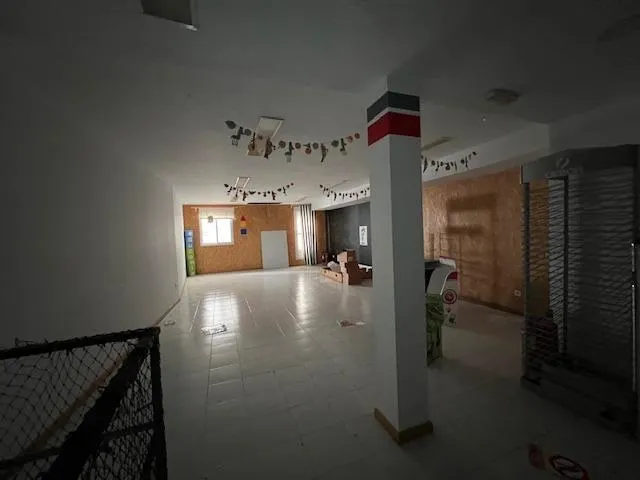ALQUILER LOCAL MUY CENTRICO, ZONA CALLE SOCIEDAD, 360 M2. APROX. — 13