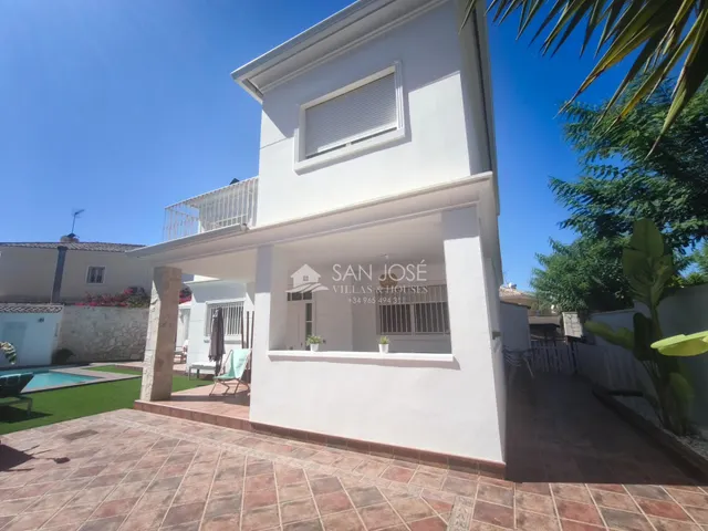 Venta de chalet en Aspe, santa elena — 46