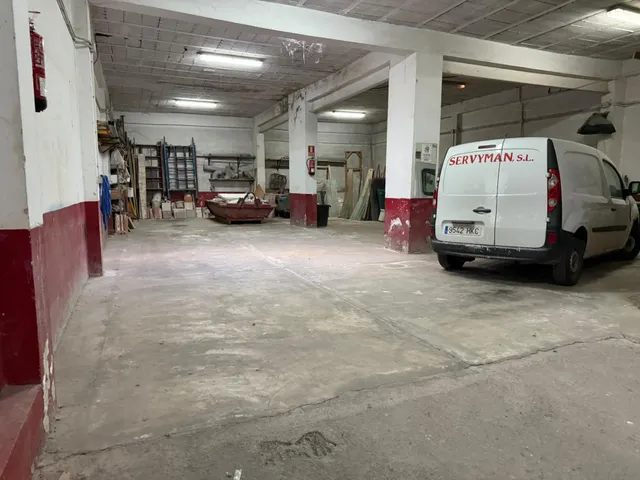 Amplia Casa en Venta en San Roque, Badajoz - Oportunidad para Reformar — 4
