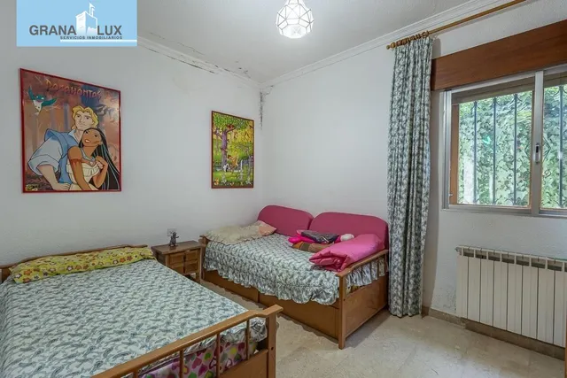 Espectacular Chalet en Ogijares - Ideal para Familias — 23