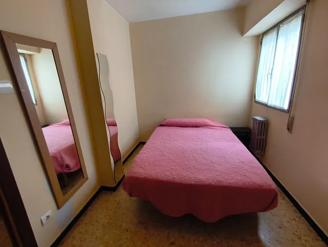Piso de 54m2 útiles AMUEBLADO. Distribuido en dos dormitorios, salón, cocina y baño — 15