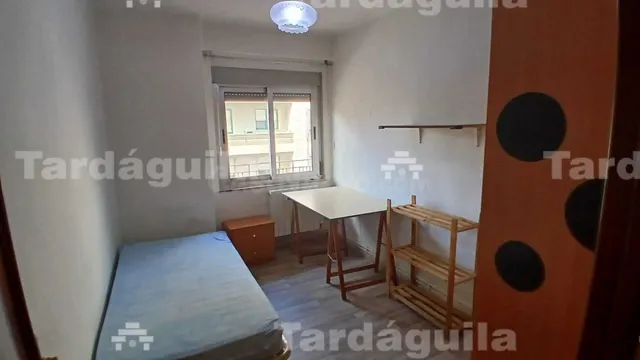 Alquiler de piso ESTUDIANTES en Avda. Portugal - foto 4