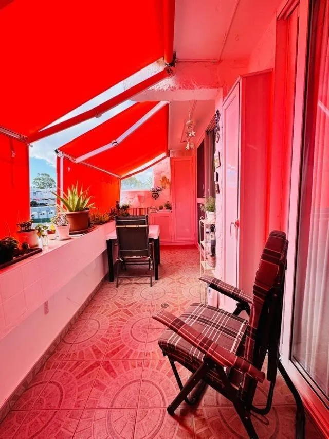 Tenbel. Piso 1 habitación 20 m2 terraza reformado  en urbanizacion cerrada con piscina — 2