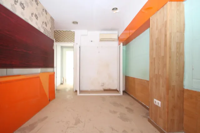 Bajo en esquina para convertir en vivienda o negocio en Alaquàs. con informe de arquitecto — 30