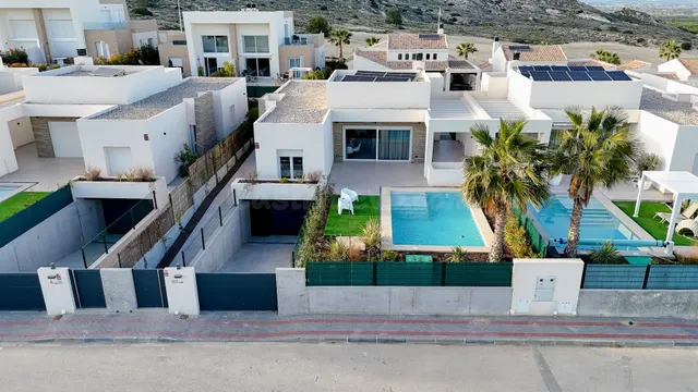 Villa 4 habitaciones 362m² en venta - Comunidad valenciana — 2