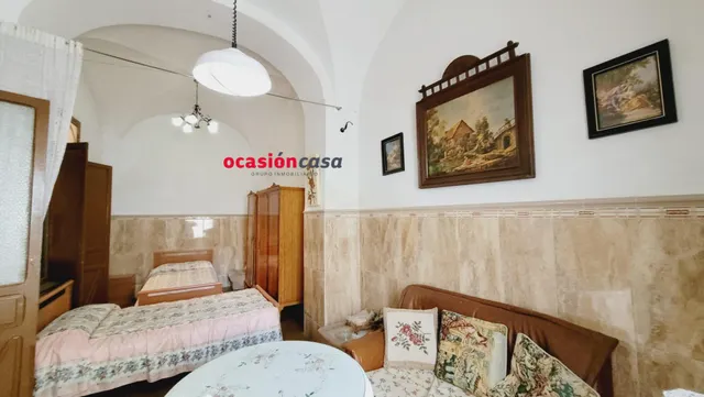 SE VENDE PLANTA BAJA CON COCHERA — 5