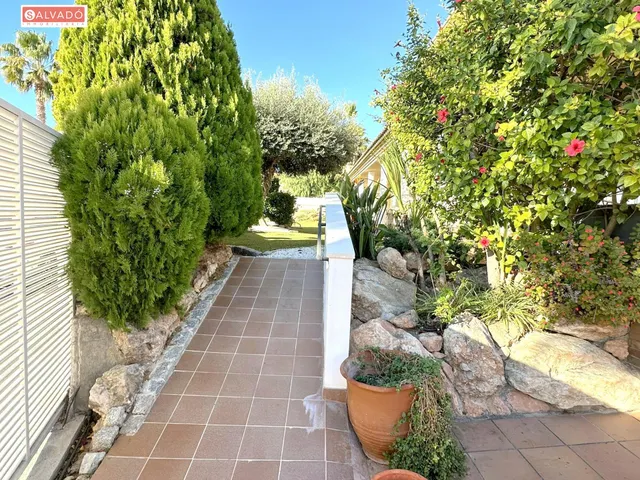 ¡CHALET ESQUINERO CON PISCINA PRIVADA Y VISTAS AL MAR EN EL MAS MEL! — 47