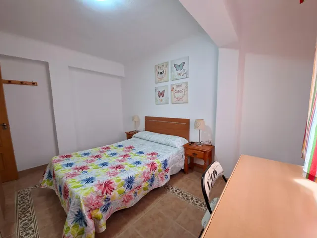 Se vende piso en el zapillo 3 habitaciones a 100 metros de la playa — 11