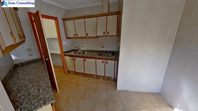 CASA DE 3 habitaciones EN LIÉTOR — 5