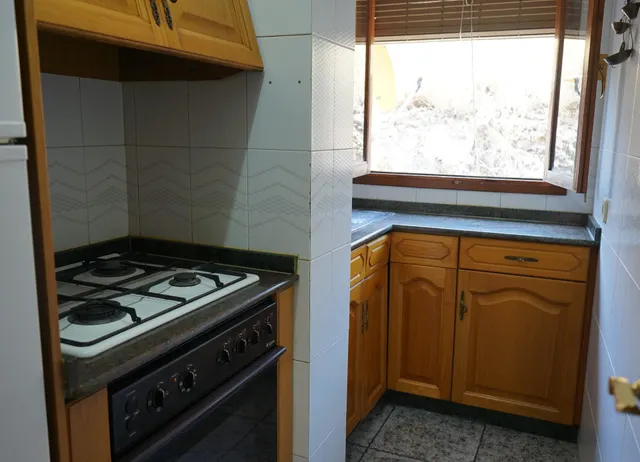 Piso en pleno centro de Requena, listo para entrar a vivir — 15
