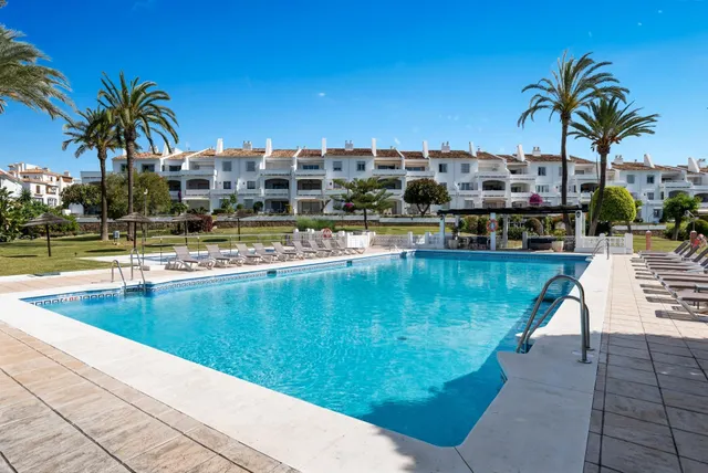 Apartamento 3 habitaciones 132m² en venta - Nueva Andalucía — 2