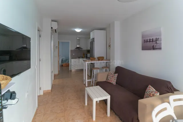 APARTAMENTO EN PLENO CENTRO DE FUENGIROLA CON VISTAS LATERAL - foto 4