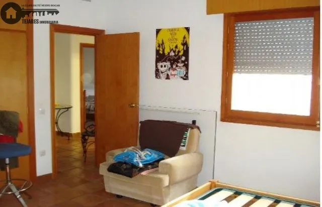 INMOBILIARIA TEJARES VENDE CHALET EN URB. AGUA SOL — 26