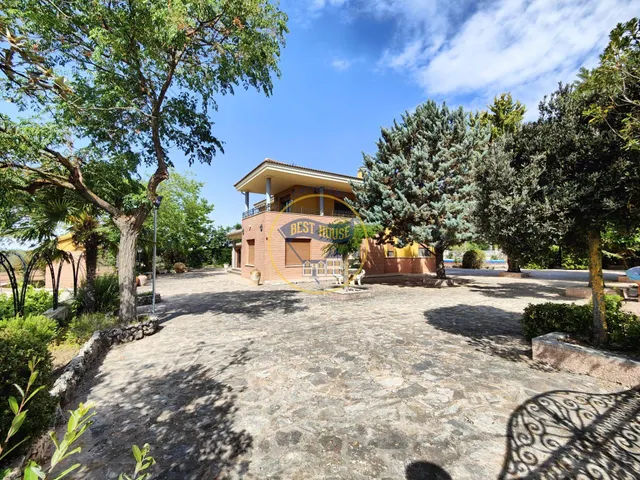 OPORTUNIDAD LUJOSO CHALET EN BANYERES DE MARIOLA (ALICANTE) — 15