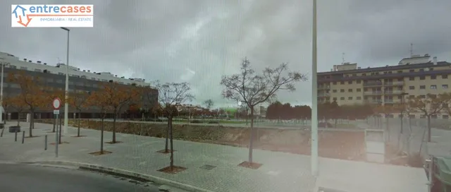 SOLAR URBANO ZONA BALADRE — 24