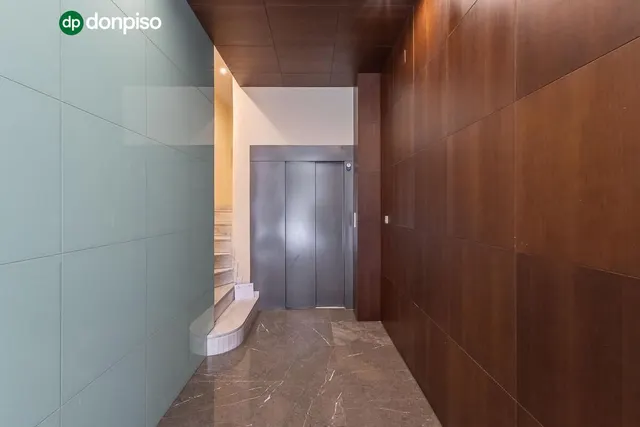 Ático dúplex junto Alhamar con 2 garajes y 2 trasteros — 31