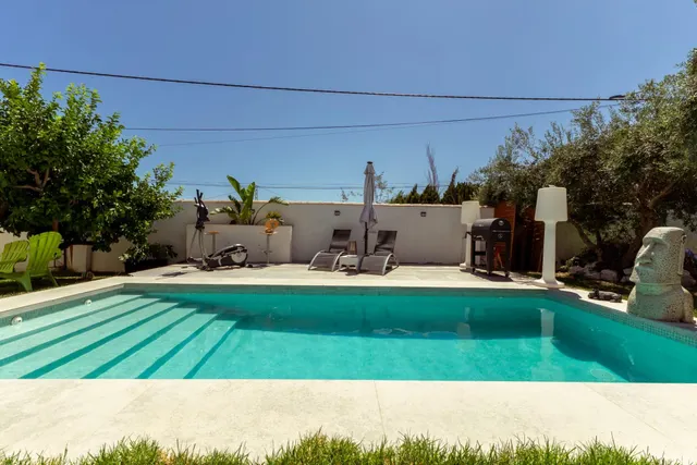 Espectacular casa independiente — 27