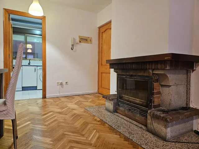Vivienda de dos dormitorios en alquiler en Torrecaballeros. — 11