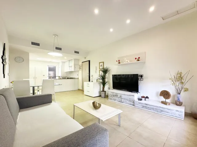 Apartamento de 2 dormitorios 1 baño en Arenales de Sol ( San - foto 2