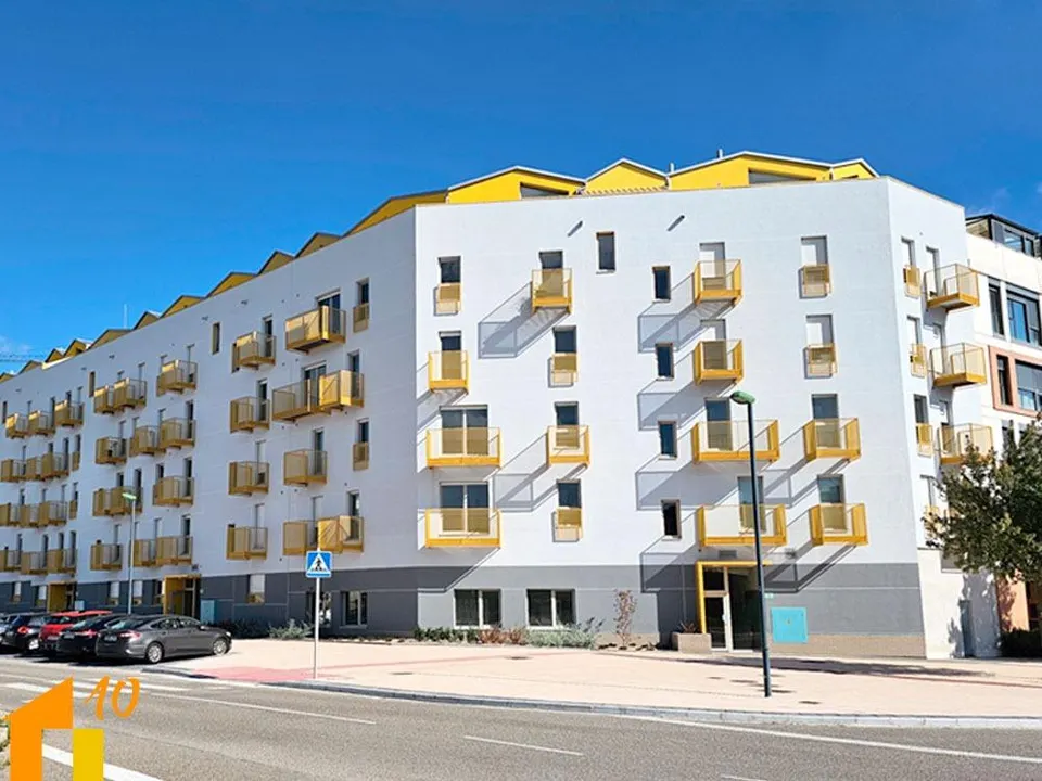 Local en venta en calle Fuenteovejuna.